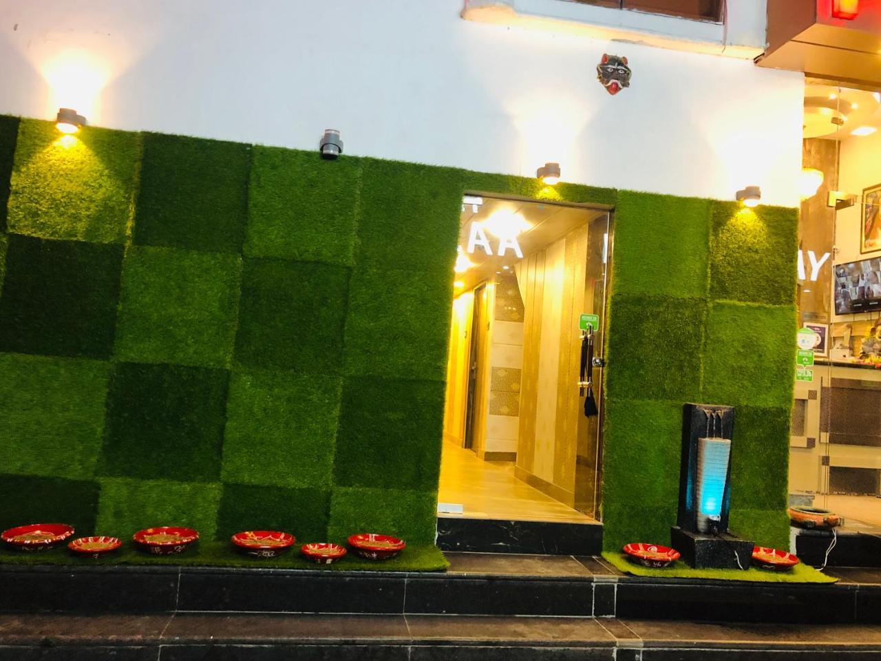 Grg Pardesi Hotel Haridwār Exteriör bild