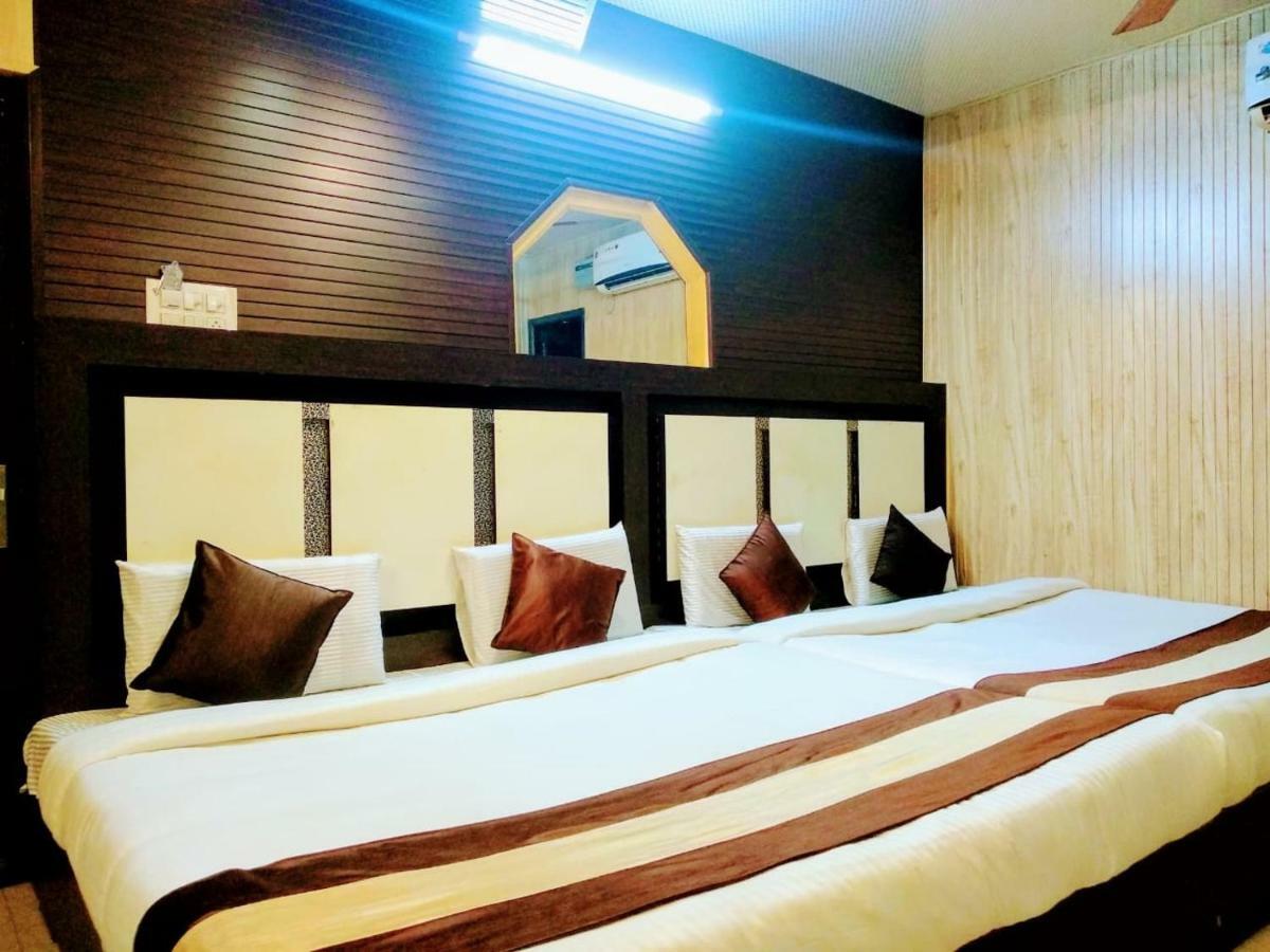 Grg Pardesi Hotel Haridwār Exteriör bild