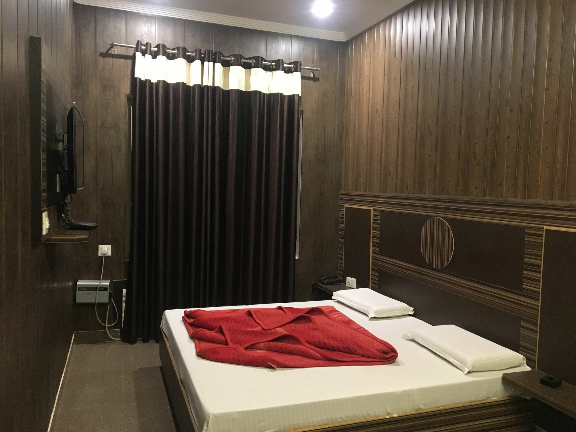 Grg Pardesi Hotel Haridwār Exteriör bild